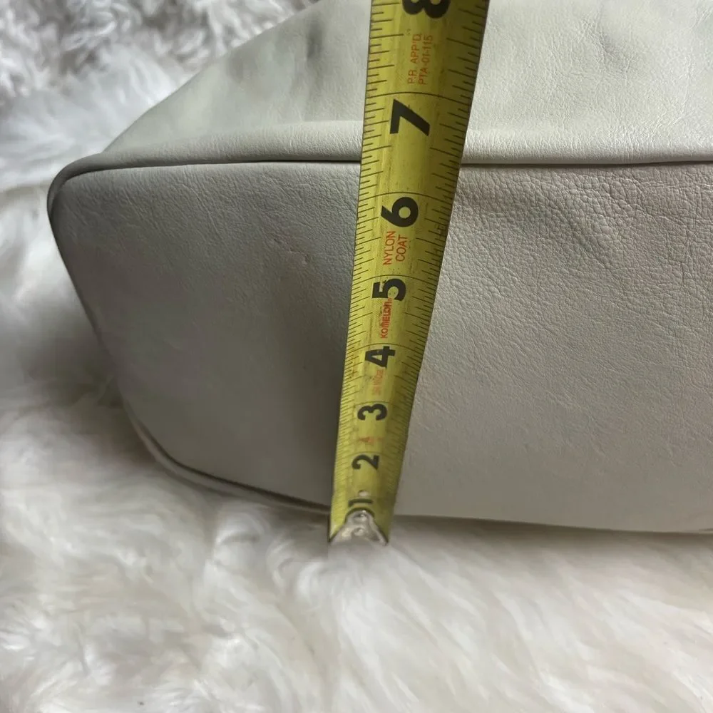Hobo Adalyn Soft leather light gray medium Frame Shoulder Bag - Picture 12 of 15